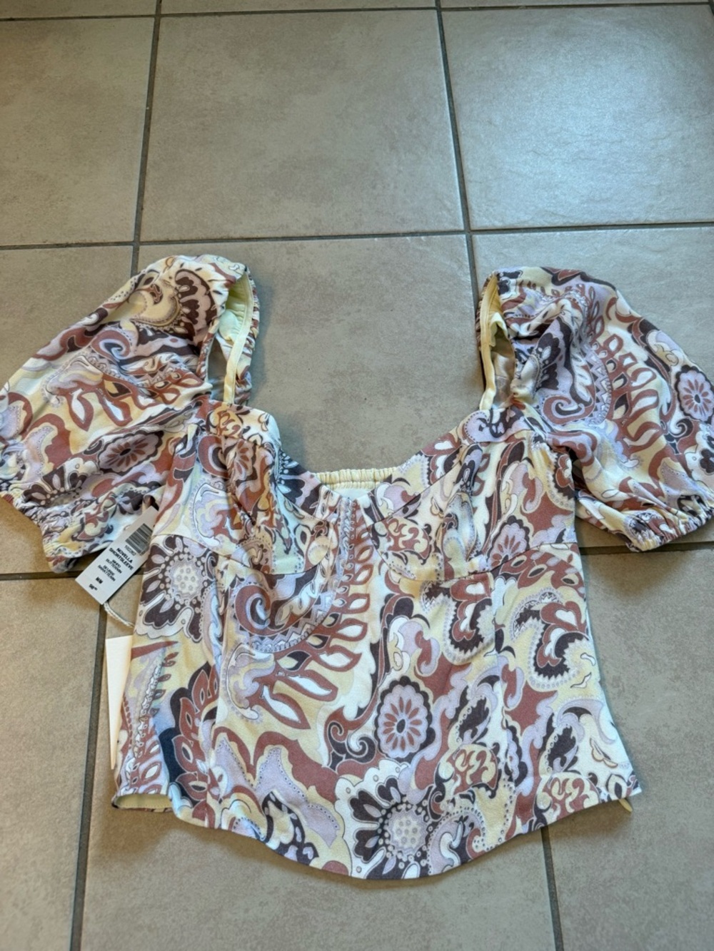 NWT Aritzia Wilfred Novella Short Sleeve Top